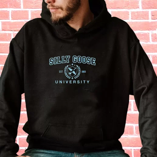 Streetwear Hoodie Silly Goose University Est 1869 1