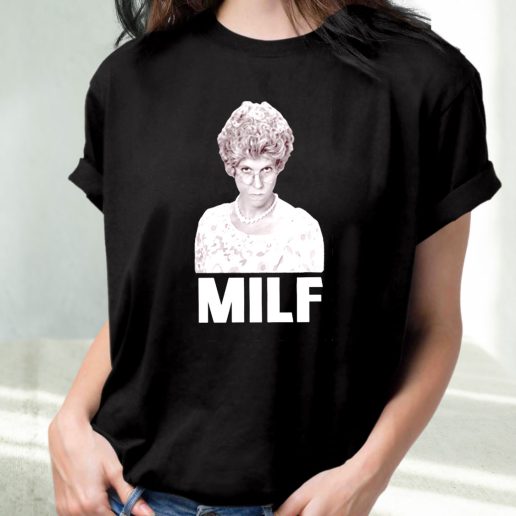 Classic T Shirt Mama Id Like To Find Milf 1