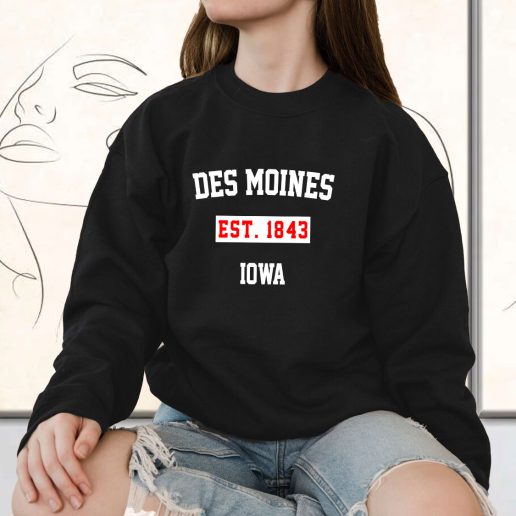 Vintage Sweatshirt Des Moines Est 1843 Iowa 1