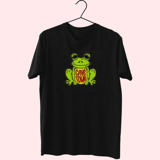 Cavetown Frog Boyfriend Essentials T shirt