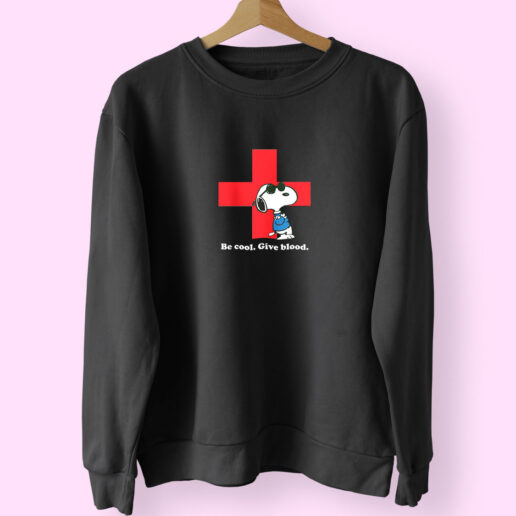 Sweatshirt Red Cross Snoopy Shirt Be Cool Give Blood 90s Style