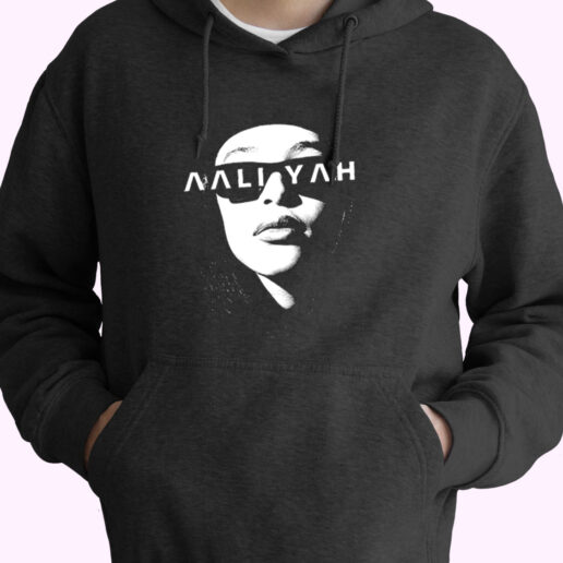 Trendy Homage Aaliyah Girl Rapper Photoshoot Hoodie Style