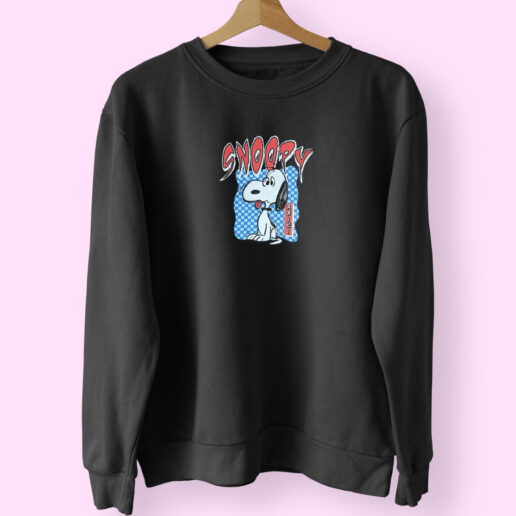 Vintage Retro Peanuts Snoopy Sweatshirt Design