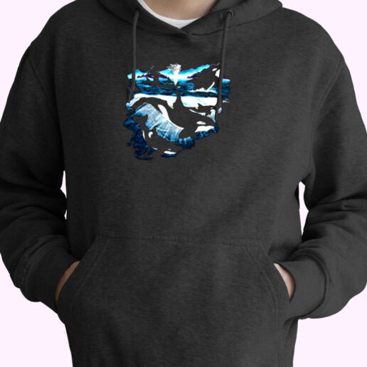 Aquarium Essential Hoodie