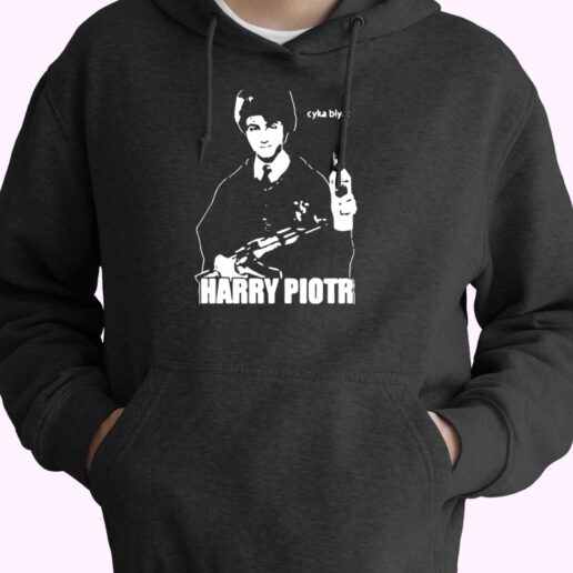 Harry Piotr Cyka Blyat Essential Hoodie