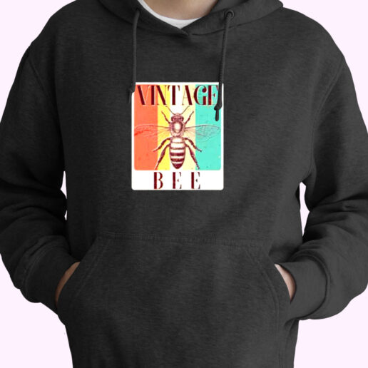 Vintage Bee Essential Hoodie