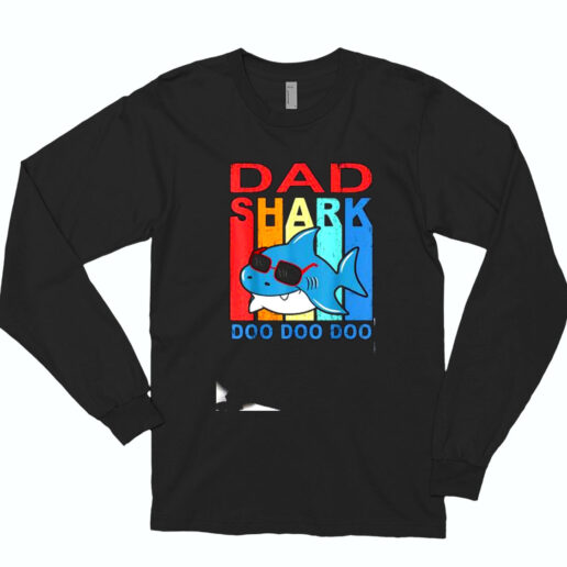 Father’s Day Dad Shark Doo Doo Doo Essential Long Sleeve Shirt